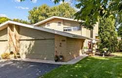 1233 W NICOLET CERCLE, APPLETON, WI 54914