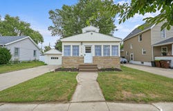 524 N Roessler Street, Monroe, MI 48162