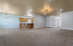 63700 E 270 Road, Grove, OK 74344