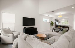 5616 S 1st St, Austin, TX 78745