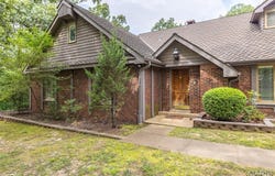 1301 Lurlyn Drive, Poplar Bluff, MO 63901