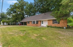 601 Lafayette St, Columbia, MS 39429