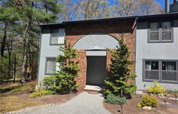 10 Pheasant Run, Smithfield, RI 02917