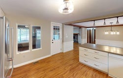 4 Corwin Drive, Derry, NH 03038