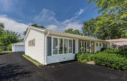 36672 N Traer Terrace, Gurnee, IL 60031