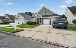 70 BURNSIDE Drive, EGG HARBOR TOWNSHIP, NJ 08234
