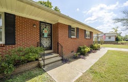 505 HARBERT Dr, Savannah, TN 38372-3025