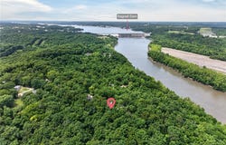 161 Golden Rule Road, Lake Ozark, MO 65049