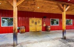 220 E Main Street, Mountain View, AR 72560-0000