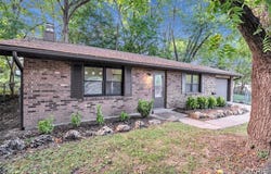 409 E 11th Street E, Washington, MO 63090