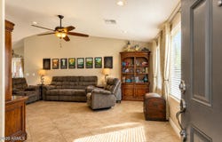 2185 E HAZELTINE Way, Gilbert, AZ 85298