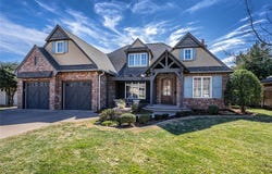 1902 Elmhurst Avenue, Nichols Hills, OK 73120