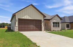 203 E Florida Street, Beebe, AR 72012