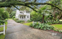 556 Johnson Avenue, Fairhope, AL 36532