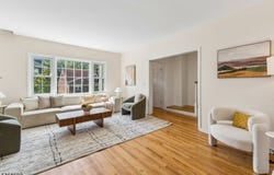 11 Wittkop Pl, Millburn Twp., NJ 07041-1519