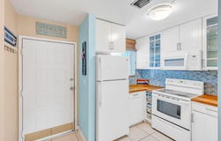 98422 Windward Avenue, Key Largo, FL 33037