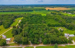 3016 Moseley Rd, Utica, KY 42376