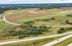 RUNWAY Drive, WAUPACA, WI 54981-0000