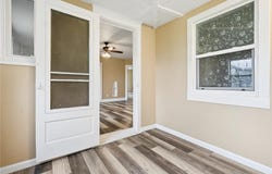 103 E Broadway St, Stanwood, IA 52337