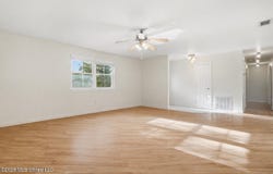 867 1/2 Washington Street, Bay Saint Louis, MS 39520