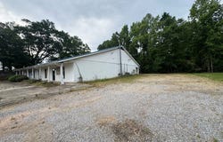 5032 HWY 84 WEST, Laurel, MS 39443