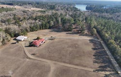 755 Dixie Chastain Rd., Ochlocknee, GA 31773