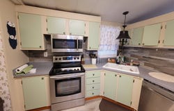 8456 Cherish Dr, Micco, FL 32976