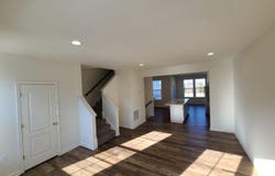 108 ALDERMAN, WINCHESTER, VA 22602