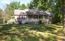 864 BILLY B RD, LOUISA, VA 23093