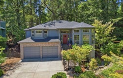 1894 W 27TH Pl, Eugene, OR 97405