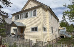 906-908 North St, McCloud, CA 96057-8074