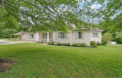 809 Buffalo Trail, Clarkrange, TN 38553