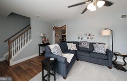 636 COBBLESTONE Lane, LANCASTER, PA 17601