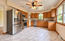 8401 S 36th St, Franklin, WI 53132