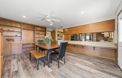 8121 E Mockingbird Ln, Wichita, KS 67207