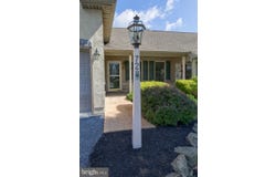 728 HEATHER Ridge, MANHEIM, PA 17545