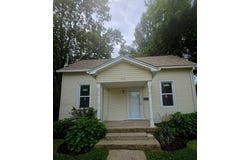433 W Elm, Olney, IL 62450
