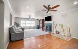 6 High School Drive, Egg Harbor Township, NJ 08234
