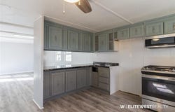 23 3rd Ave W, Deaver, WY 82421