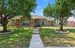 1302 Buckingham Drive, Forney, TX 75126