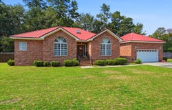 326 Locust Street, Walterboro, SC 29488