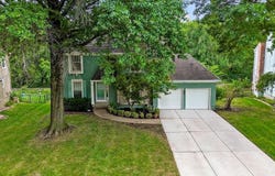 8543 Hallet Street, Lenexa, KS 66215