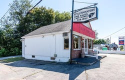 1822 Warwick Avenue, Warwick, RI 02889