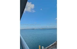 1155 Brickell Bay Dr, Miami, FL 33131