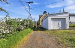 321 S Crosby St, Tekoa, WA 99033