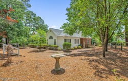 5 Fur Court E, Pinehurst, NC 28374