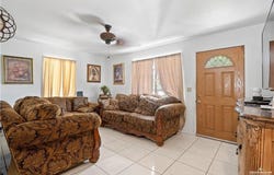 2006 Frontier Drive, Palmview, TX 78574