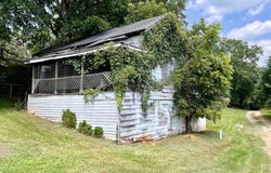 Davis Square, Winnsboro, SC 29180