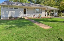 600 Herring Street, Brunswick, MO 65236