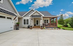 410 E 665 N, Valparaiso, IN 46383